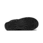 ⁦UGG Classic Mini Platform Felted Boots Black⁩ – תמונה ⁦4⁩