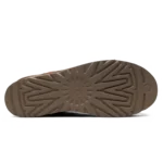 ⁦UGG Classic Ultra Mini Braid Plat Chestnut⁩ – תמונה ⁦4⁩