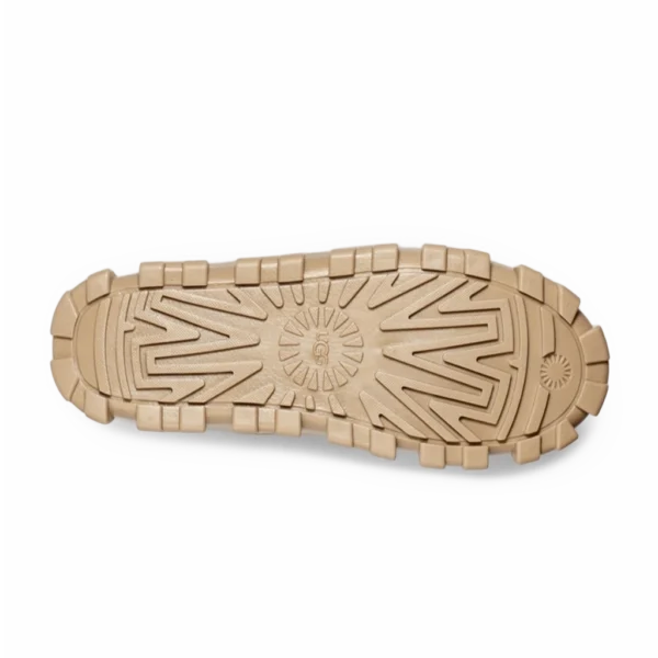 ⁦UGG Classic Brellah Mini Mustard Seed Jasmine⁩ – תמונה ⁦5⁩