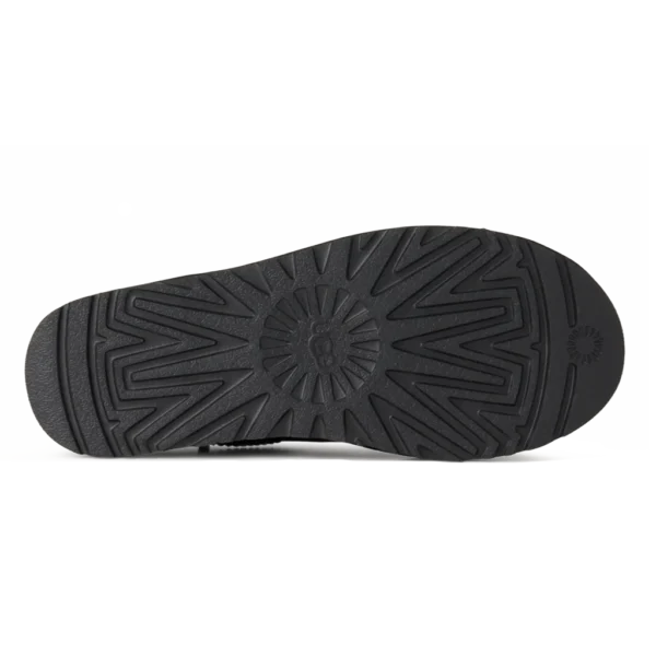 ⁦UGG Classic Micro Black⁩ – תמונה ⁦5⁩