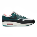 Air Max 1 x LeBron James “Liverpool”