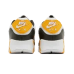 ⁦Air Max 90 White Photon Dust University Gold⁩ – תמונה ⁦3⁩