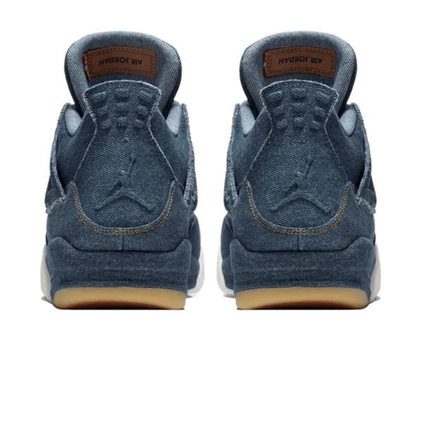 ⁦Air Jordan 4 x Levi’s Denim⁩ – תמונה ⁦3⁩