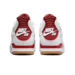 ⁦Air Jordan 4 Retro SB Varsity Red⁩ – תמונה ⁦3⁩