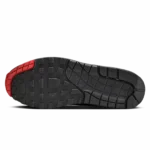 ⁦Air Max 1 Black Iron Grey University Red⁩ – תמונה ⁦5⁩