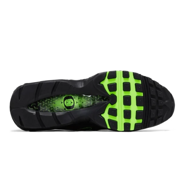 ⁦Nike x Division Street Air Max 95/97 “Ducks of a Feather”⁩ – תמונה ⁦4⁩