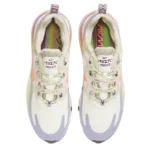 ⁦Nike Air Max 270 React Sail Orange Frost⁩ – תמונה ⁦4⁩