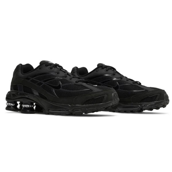 ⁦Nike Shox Ride 2 x Supreme Black Dark Ash⁩ – תמונה ⁦2⁩