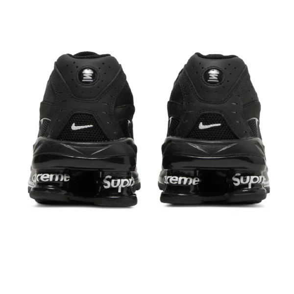 ⁦Nike Shox Ride 2 x Supreme Black Dark Ash⁩ – תמונה ⁦3⁩