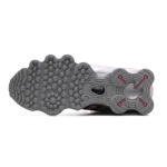 ⁦Nike Shox TL Metallic Platinum Pink Foam⁩ – תמונה ⁦4⁩