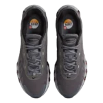 ⁦Nike Air Max DN8 Iron Grey Bright Crimson⁩ – תמונה ⁦4⁩