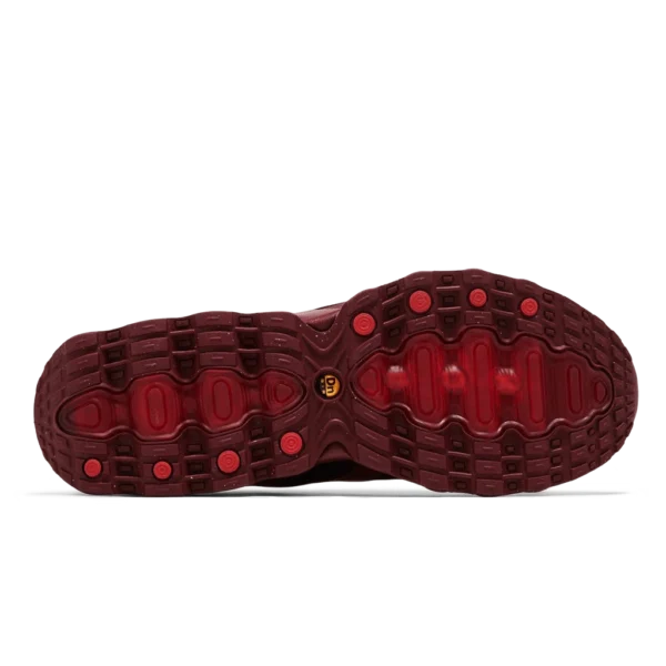 ⁦Nike Air Max DN8 University Red⁩ – תמונה ⁦4⁩