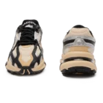 ⁦Lacoste L003 2K24 Trainers Light Tan Black⁩ – תמונה ⁦4⁩