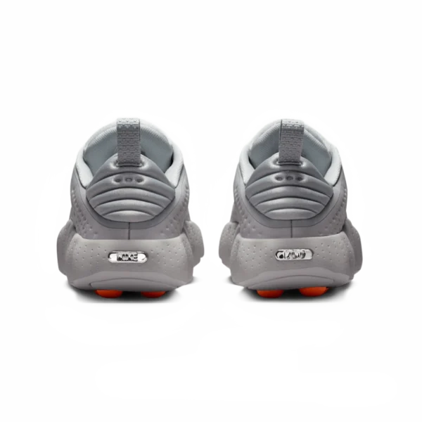 ⁦Nike Mind 002 Light Smoke Grey Photon Dust⁩ – תמונה ⁦3⁩