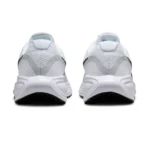 ⁦Nike Revolution 8 White Pure Platinum Black⁩ – תמונה ⁦3⁩