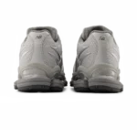 ⁦New Balance 2000 Silver Metallic⁩ – תמונה ⁦3⁩