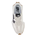 ⁦New Balance 327 Moonbeam Black⁩ – תמונה ⁦4⁩