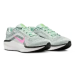 ⁦Nike Winflo 11 Barely Green Anthracite Playful Pink⁩ – תמונה ⁦2⁩