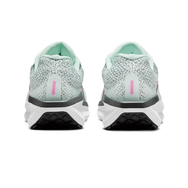⁦Nike Winflo 11 Barely Green Anthracite Playful Pink⁩ – תמונה ⁦3⁩