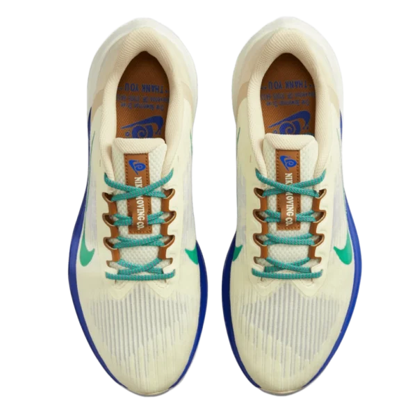 ⁦Nike Air Winflo 9 Premium Coconut Milk Stadium Green Blue⁩ – תמונה ⁦4⁩