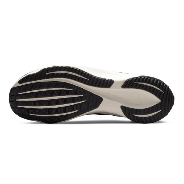 ⁦Nike Air Zoom Rival Fly 3 Black Total Orange⁩ – תמונה ⁦5⁩