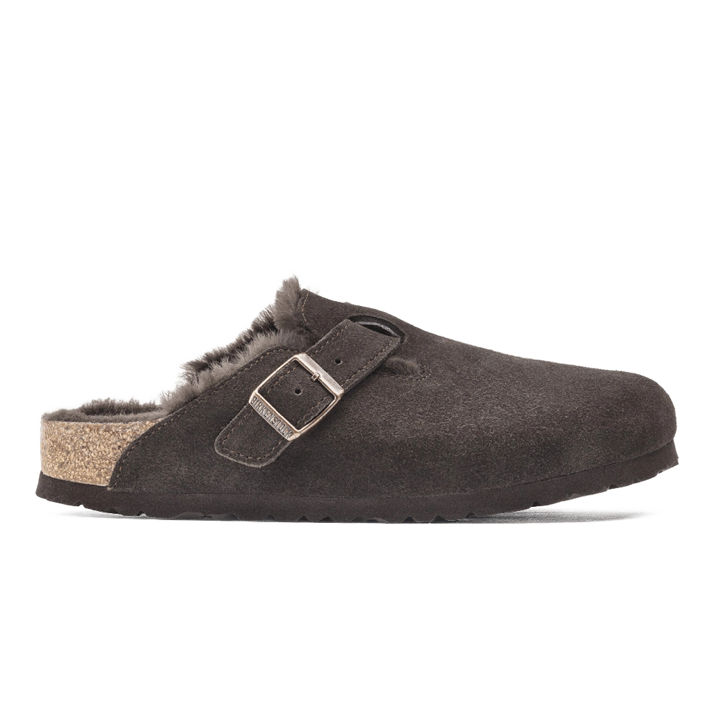 1 Birkenstock Boston Shearling Suede Clogs Mocha – תמונה 1