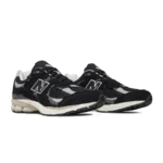 ⁦New Balance 2002R "Protection Pack" Black Grey⁩ – תמונה ⁦2⁩