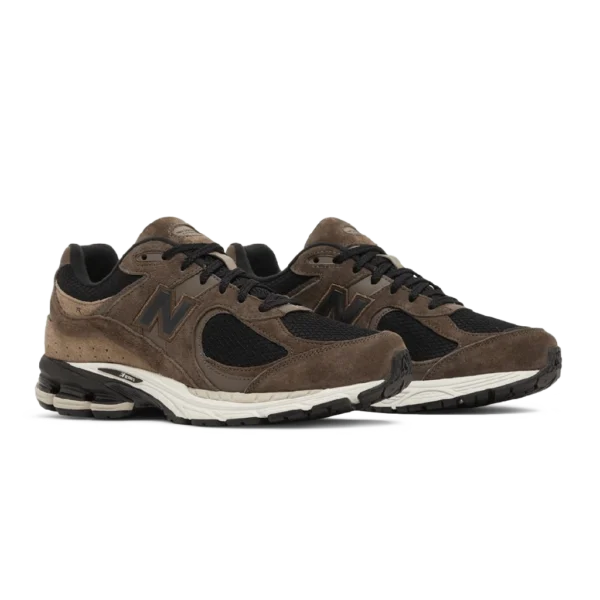 ⁦New Balance 2002R Mushroom Black White⁩ – תמונה ⁦2⁩