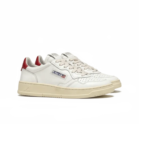 ⁦Autry Medalist Low Sneakers White Red Leather Classic⁩ – תמונה ⁦2⁩