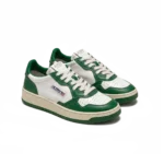 ⁦Autry Medalist Low Sneakers White Green Leather⁩ – תמונה ⁦2⁩