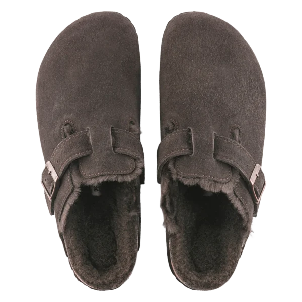 ⁦Birkenstock Boston Shearling Suede Clogs Mocha⁩ – תמונה ⁦3⁩