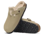 ⁦Birkenstock Boston Shearling Suede Clogs Taupe⁩ – תמונה ⁦4⁩