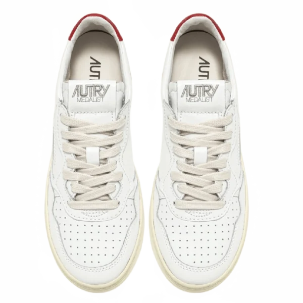 ⁦Autry Medalist Low Sneakers White Red Leather Classic⁩ – תמונה ⁦4⁩