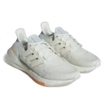 ⁦Adidas Ultraboost 22 White Blue Tint⁩ – תמונה ⁦2⁩