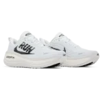 ⁦Nike Vomero Plus Reverse Swoosh White Sail Black⁩ – תמונה ⁦2⁩