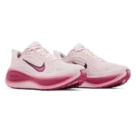 ⁦Nike Vomero Plus Silt Red Sweet Beet⁩ – תמונה ⁦2⁩