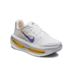 ⁦Nike Vomero Premium White Lapis Total Orange⁩ – תמונה ⁦2⁩