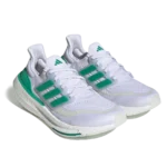 ⁦Adidas Ultraboost Light White Tint Court Green⁩ – תמונה ⁦2⁩