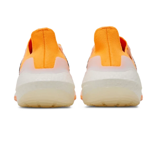 ⁦Adidas Ultraboost 22 Flash Orange⁩ – תמונה ⁦3⁩