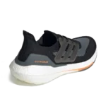 ⁦Adidas Ultraboost 21 Black Screaming Orange⁩ – תמונה ⁦3⁩