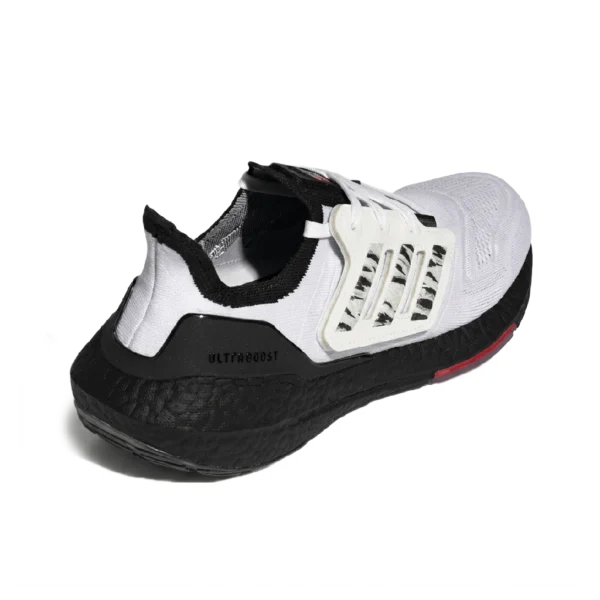 ⁦Adidas Ultraboost White Black China⁩ – תמונה ⁦3⁩