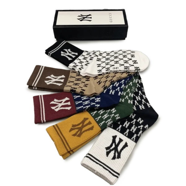 ⁦Gucci Dark Colors Long Socks Pack (5 Pairs)⁩ – תמונה ⁦3⁩