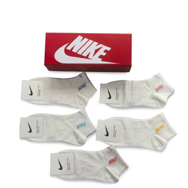 ⁦Nike Short Socks Pack White Pastel Colors (5 Pairs)⁩ – תמונה ⁦3⁩