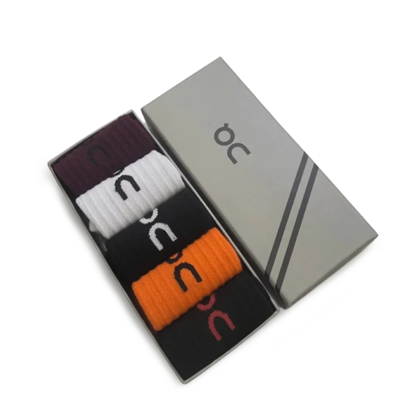 ⁦On Medium Length Socks Black Orange White (5 Pack)⁩ – תמונה ⁦3⁩