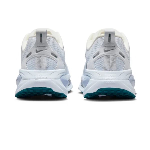 ⁦Nike Vomero 18 Summit White Geode Teal⁩ – תמונה ⁦3⁩