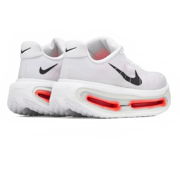 ⁦Nike Vomero Premium White Bright Crimson⁩ – תמונה ⁦3⁩
