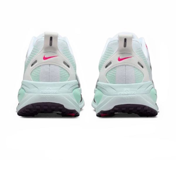 ⁦Nike Vomero 18 White Glacier Blue⁩ – תמונה ⁦3⁩