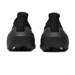 ⁦Adidas Ultraboost Light Triple Black⁩ – תמונה ⁦3⁩
