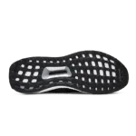 ⁦Adidas Ultraboost 4.0 Core Black White⁩ – תמונה ⁦4⁩