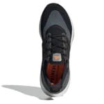 ⁦Adidas Ultraboost 21 Black Screaming Orange⁩ – תמונה ⁦4⁩